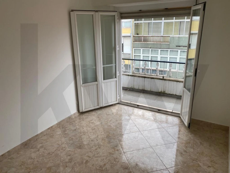 Apartamento T2 para Arrendamento em Estrela Foto 17