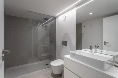 Apartamento T1 para Arrendamento em Algés, Linda-A-Velha e Cruz Quebrada-Dafundo