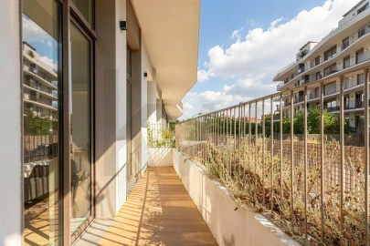 Apartamento T1 para Arrendamento em Algés, Linda-A-Velha e Cruz Quebrada-Dafundo