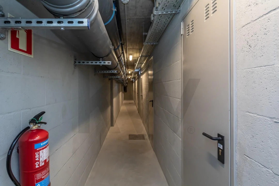 Apartamento T1 para Arrendamento em Algés, Linda-A-Velha e Cruz Quebrada-Dafundo Foto 44