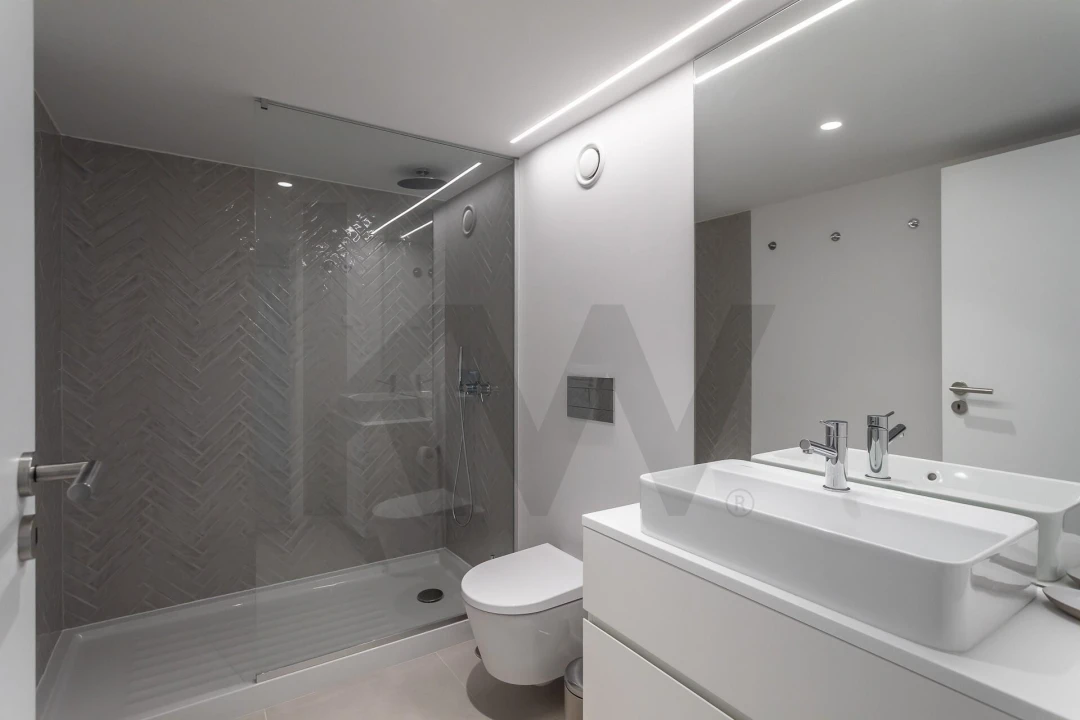 Apartamento T1 para Arrendamento em Algés, Linda-A-Velha e Cruz Quebrada-Dafundo Foto 29