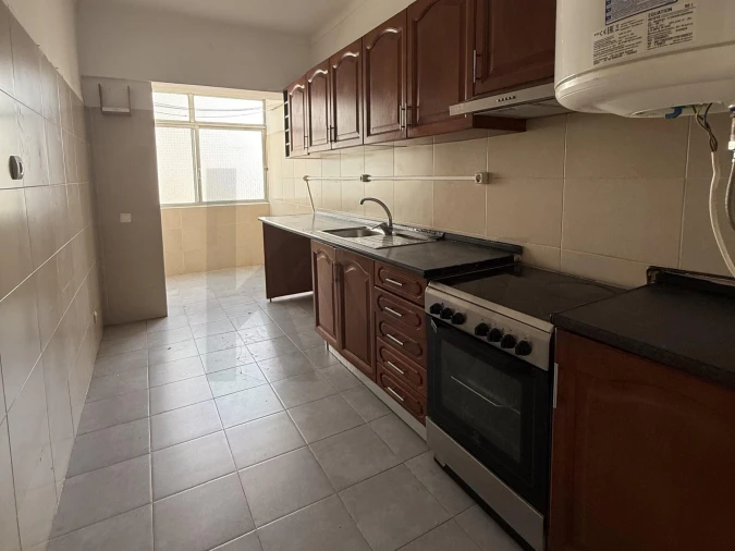 Apartamento T3 para Venda em Mina de Água Foto 3