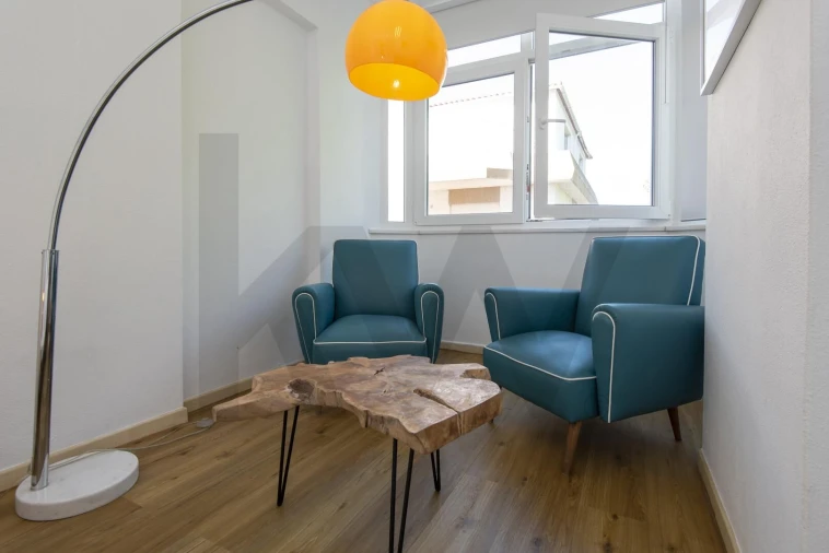 Apartamento T1 para Arrendamento em Carcavelos e Parede Foto 8