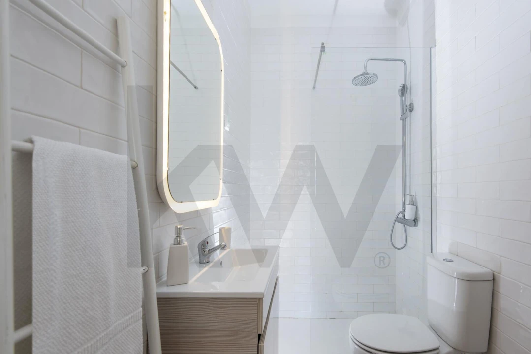Apartamento T1 para Arrendamento em Carcavelos e Parede Foto 26