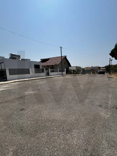 Terreno para Venda em Alcabideche