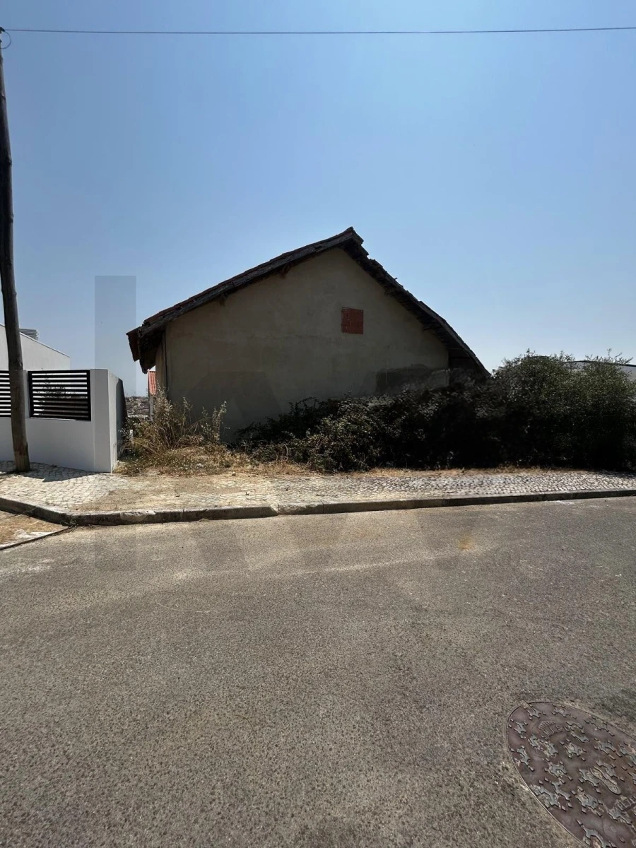 Terreno para Venda em Alcabideche Foto 9