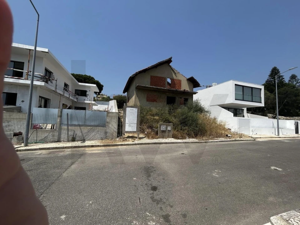 Terreno para Venda em Alcabideche Foto 1