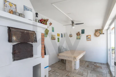 Moradia T4 para Venda em Santa Maria e São Miguel, São Martinho, São Pedro Penaferrim