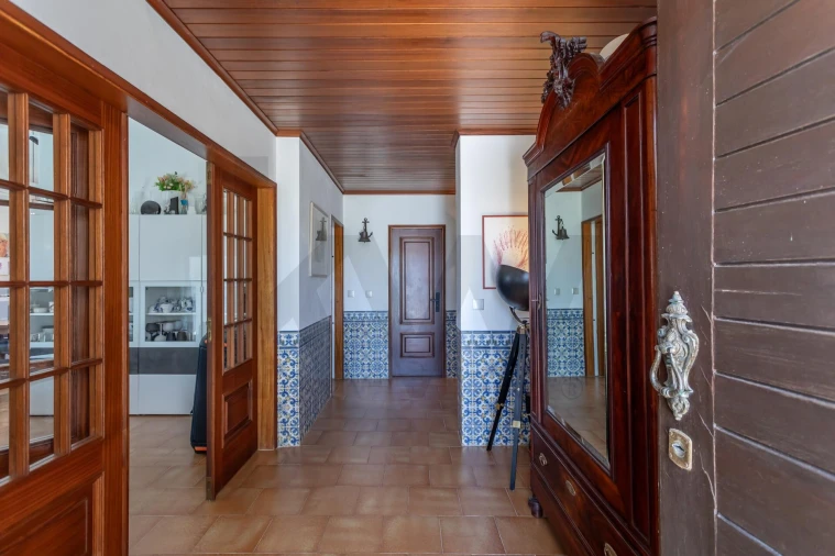 Moradia T4 para Venda em Santa Maria e São Miguel, São Martinho, São Pedro Penaferrim Foto 2