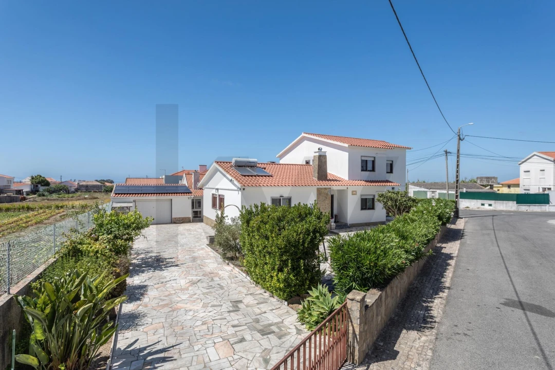 Moradia T4 para Venda em Santa Maria e São Miguel, São Martinho, São Pedro Penaferrim Foto 47