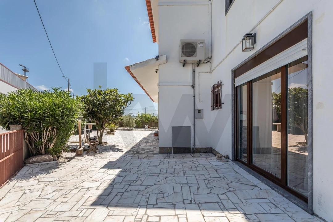Moradia T4 para Venda em Santa Maria e São Miguel, São Martinho, São Pedro Penaferrim Foto 39