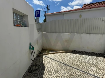 Moradia T2 para Arrendamento em Alcabideche