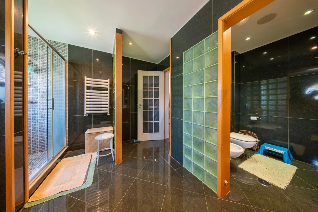 Moradia T9 para Venda em Barcarena Foto 23