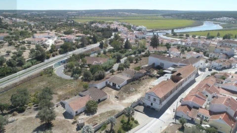 Quinta T5 para Venda em Santa Maria do Castelo e Santiago e Santa Susana