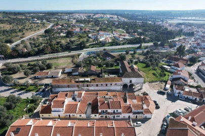 Quinta T5 para Venda em Santa Maria do Castelo e Santiago e Santa Susana