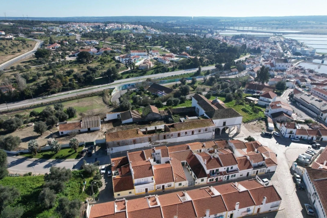 Quinta T5 para Venda em Santa Maria do Castelo e Santiago e Santa Susana Foto 11