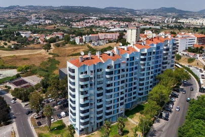 Apartamento T2 para Venda em Loures