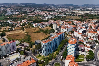 Apartamento T2 para Venda em Loures