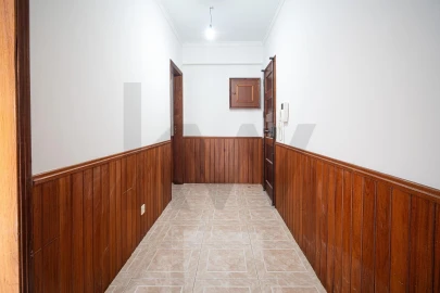 Apartamento T2 para Venda em Loures
