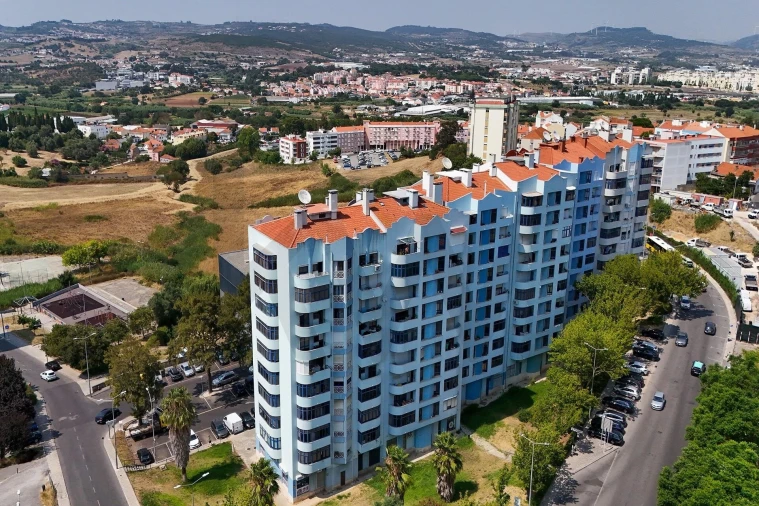 Apartamento T2 para Venda em Loures Foto 35