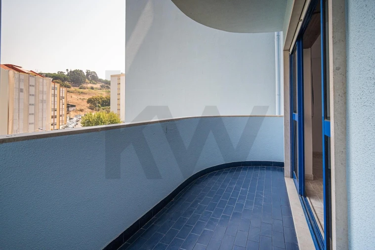 Apartamento T2 para Venda em Loures Foto 16