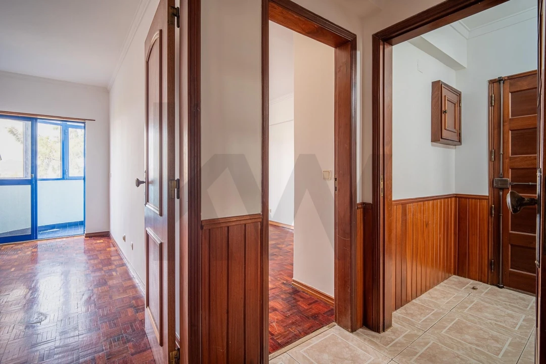 Apartamento T2 para Venda em Loures Foto 22