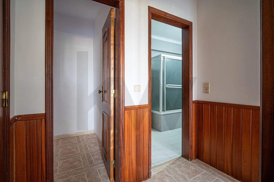 Apartamento T2 para Venda em Loures Foto 18