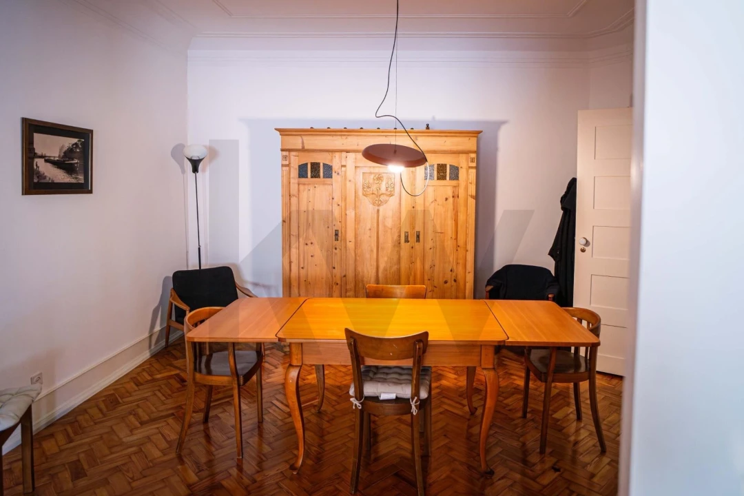 Apartamento T4 para Venda em Arroios Foto 10