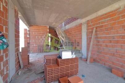 Moradia T3 para Venda em Fernao Ferro