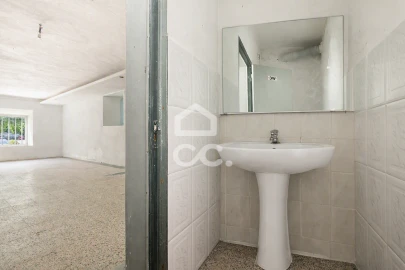 Negócio para Venda em Nossa Senhora da Conceição e São Bartolomeu