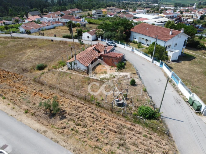Moradia T3 para Venda em Anobra Foto 20