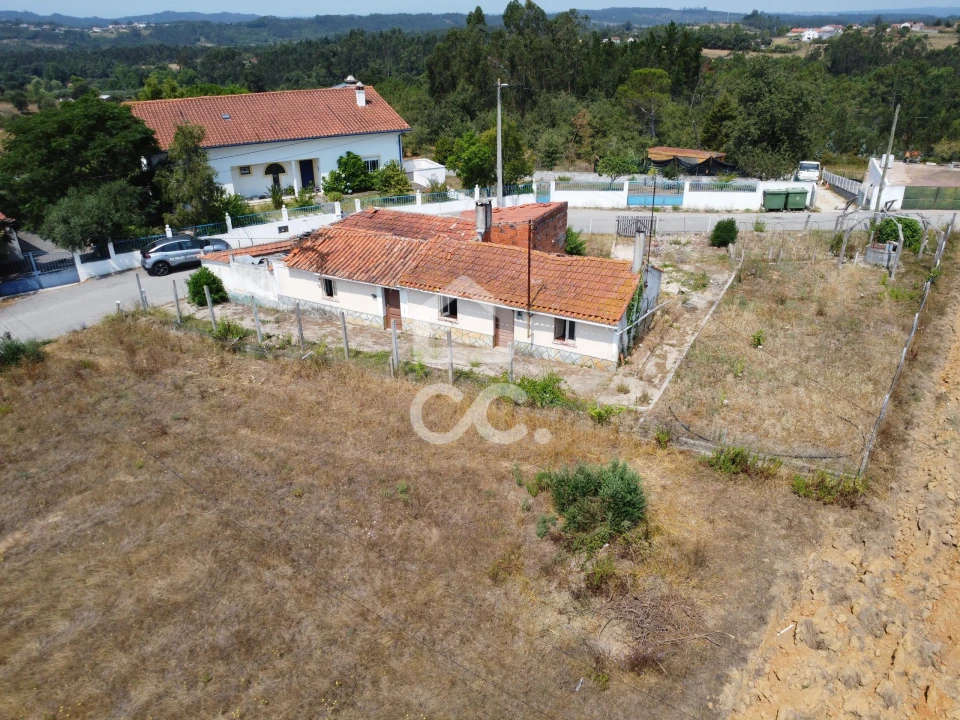 Moradia T3 para Venda em Anobra Foto 6