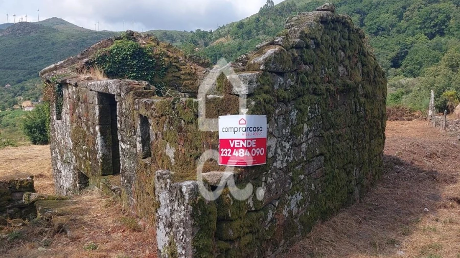 Terreno para Venda em Fornelo do Monte