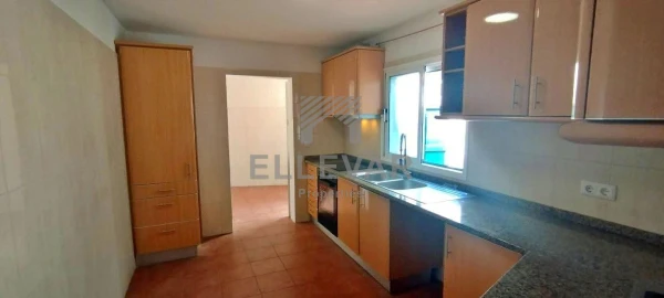 Moradia T2 para Venda em Funchal (Santa Maria Maior)