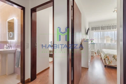 Apartamento T2 para Venda em Lagos (São Sebastião e Santa Maria)