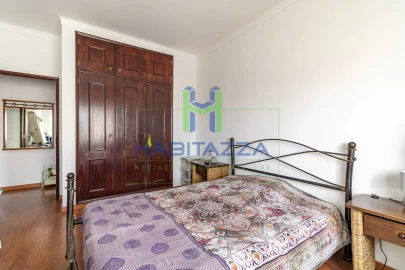 Apartamento T2 para Venda em Lagos (São Sebastião e Santa Maria)