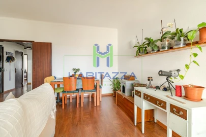 Apartamento T2 para Venda em Lagos (São Sebastião e Santa Maria)