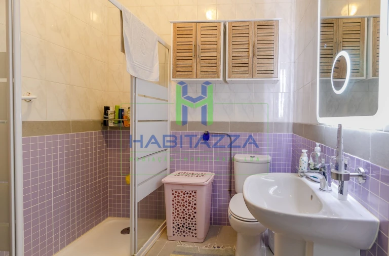 Apartamento T2 para Venda em Lagos (São Sebastião e Santa Maria) Foto 12