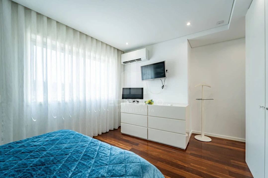 Apartamento T2 para Venda em Canidelo Foto 17