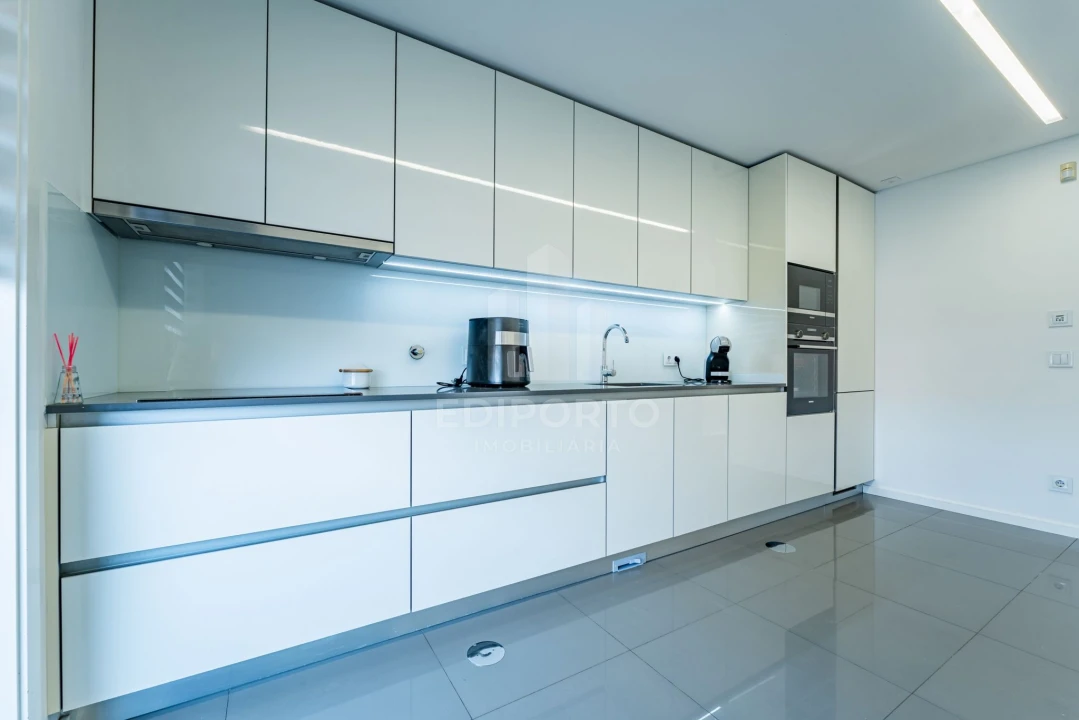 Apartamento T2 para Venda em Canidelo Foto 11