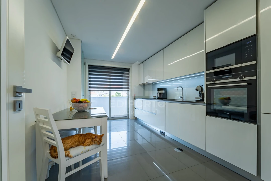 Apartamento T2 para Venda em Canidelo Foto 10