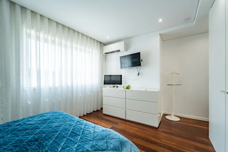 Apartamento T2 para Venda em Canidelo Foto 17