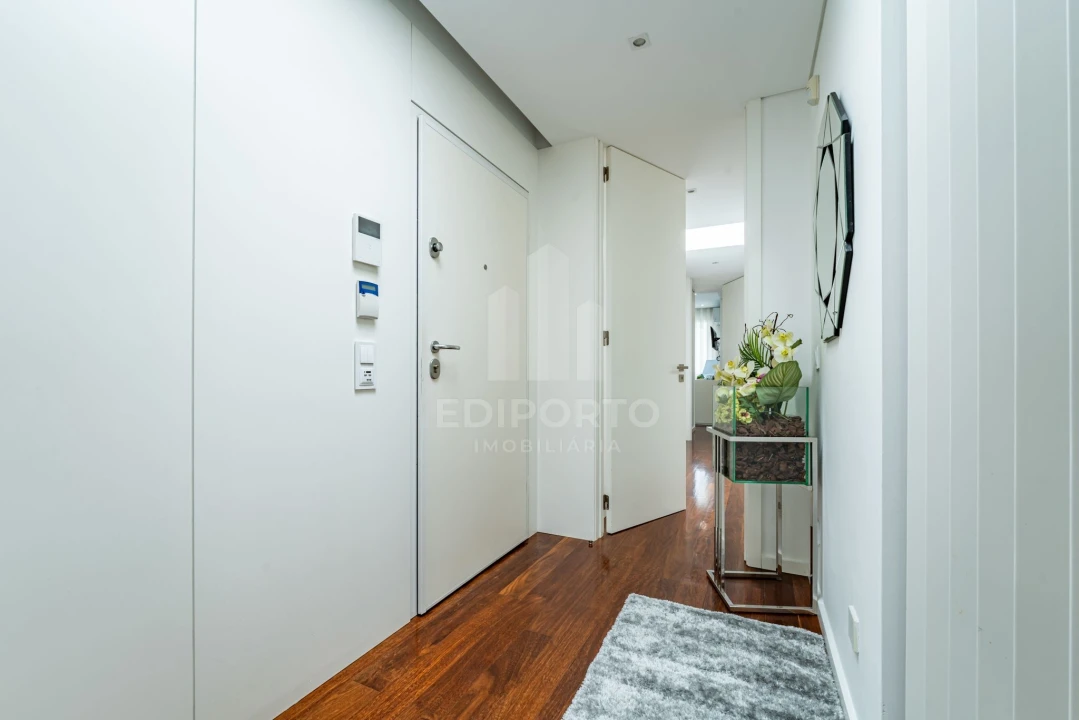 Apartamento T2 para Venda em Canidelo Foto 3