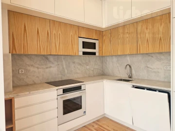 Apartamento T3 para Venda em São Vicente