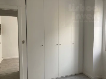 Apartamento para Venda em Avenidas Novas