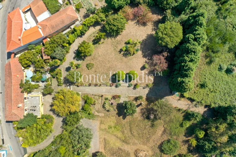 Quinta T4 para Venda em Paramos Foto 44
