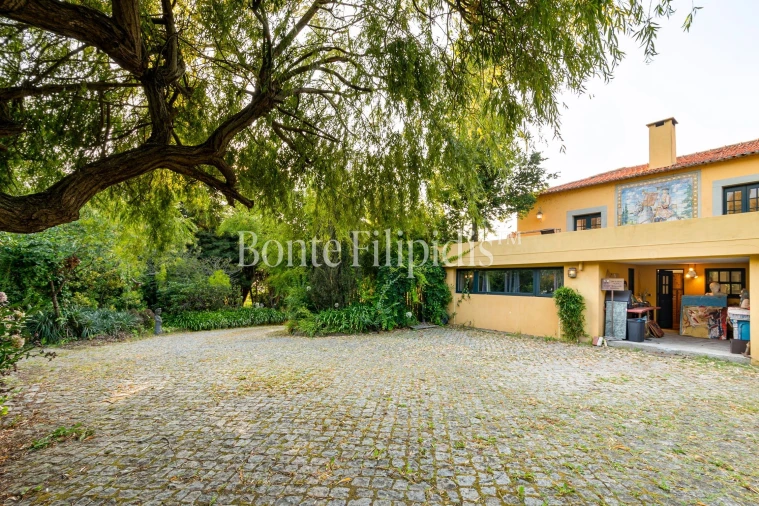 Quinta T4 para Venda em Paramos Foto 3