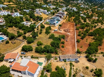 Terreno para Venda em Santa Barbara de Nexe