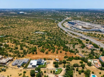 Terreno para Venda em Santa Barbara de Nexe