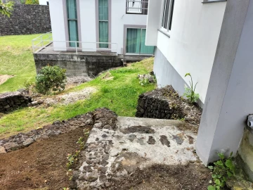 Moradia T4 para Venda em São Mateus da Calheta